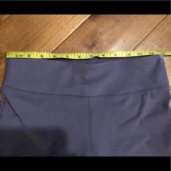 Fabletics Purple Mesh Leggings Size XSMALL - Picture 6 of 7